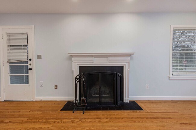 Building Photo - 4225 Rudy Ln