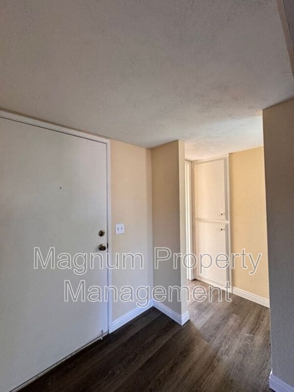 Building Photo - 2286 Callao Ct