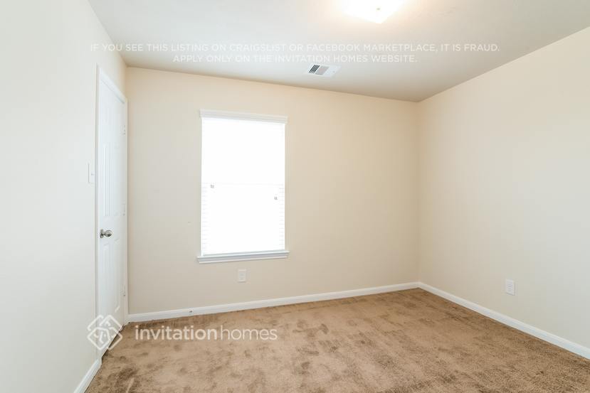 Building Photo - 5943 Brenwood Trails Ln