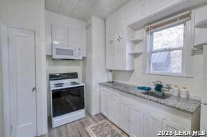 Building Photo - 311 W Lullwood Ave