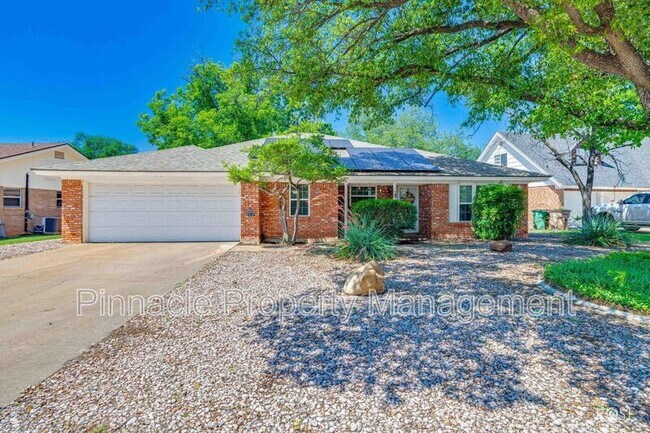 Building Photo - 3108 Oak Forest Dr