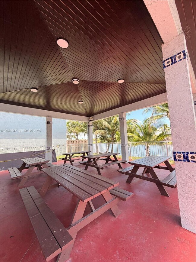 Building Photo - 7000 NW 173rd Dr