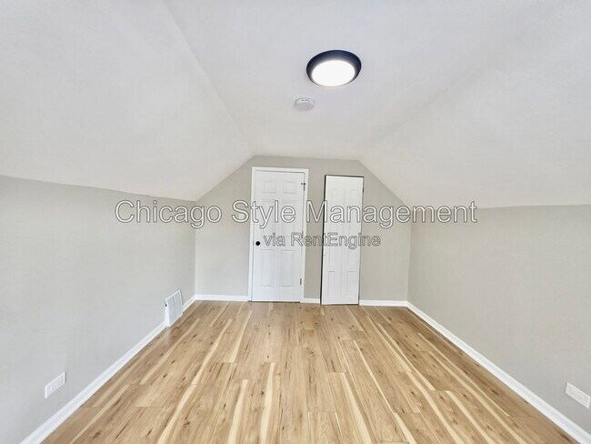 Building Photo - 14813 Evers St