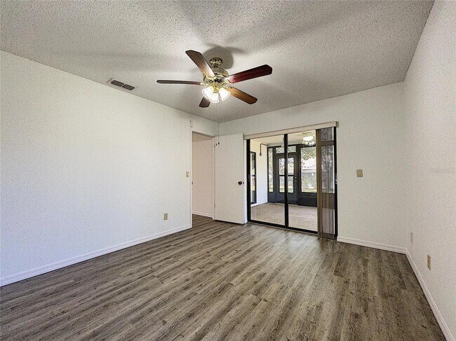 Building Photo - 4181 Glade Rd