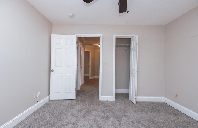 Building Photo - 3873 King Edward Trail SW