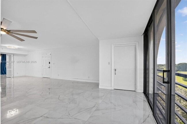 Building Photo - 7145 Promenade Dr