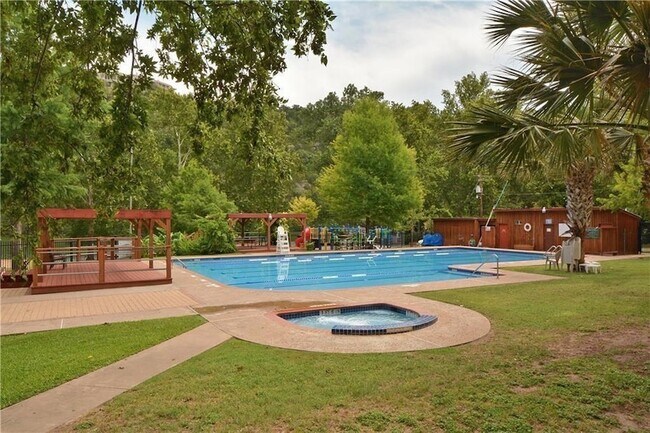 Building Photo - 1300 Lipan Trail
