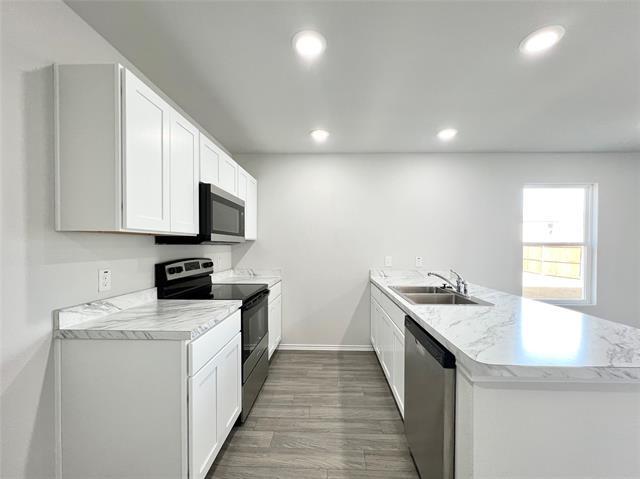 Building Photo - 829 Bluffview Dr