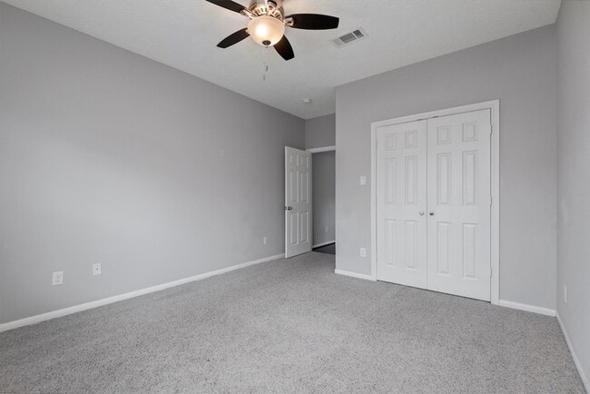 Building Photo - 7036 W 43rd St