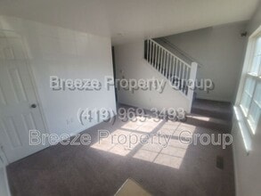 Building Photo - 521 Hope St