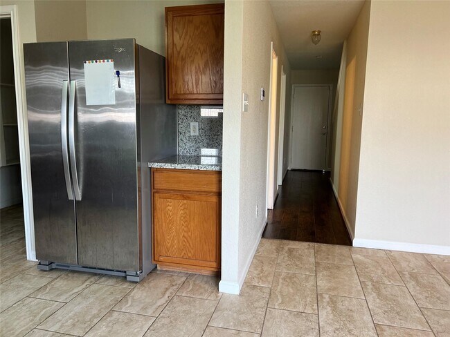 Building Photo - 20910 Lansing Ridge Ln