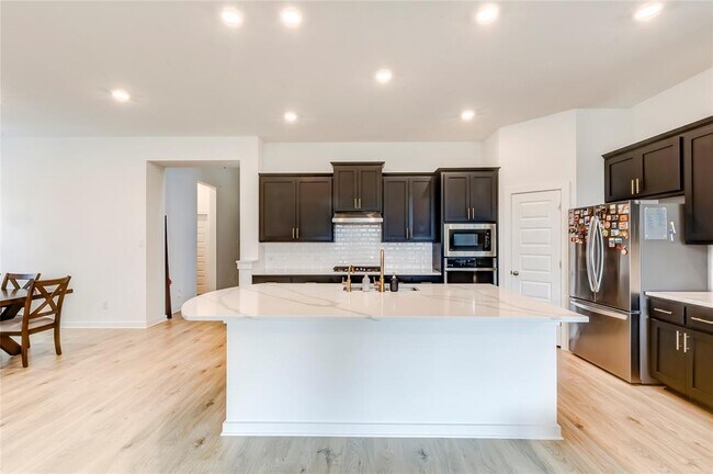 Building Photo - 961 Oak Chase Wy
