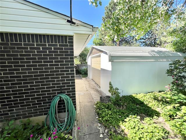 Building Photo - 944 S Potomac Ct