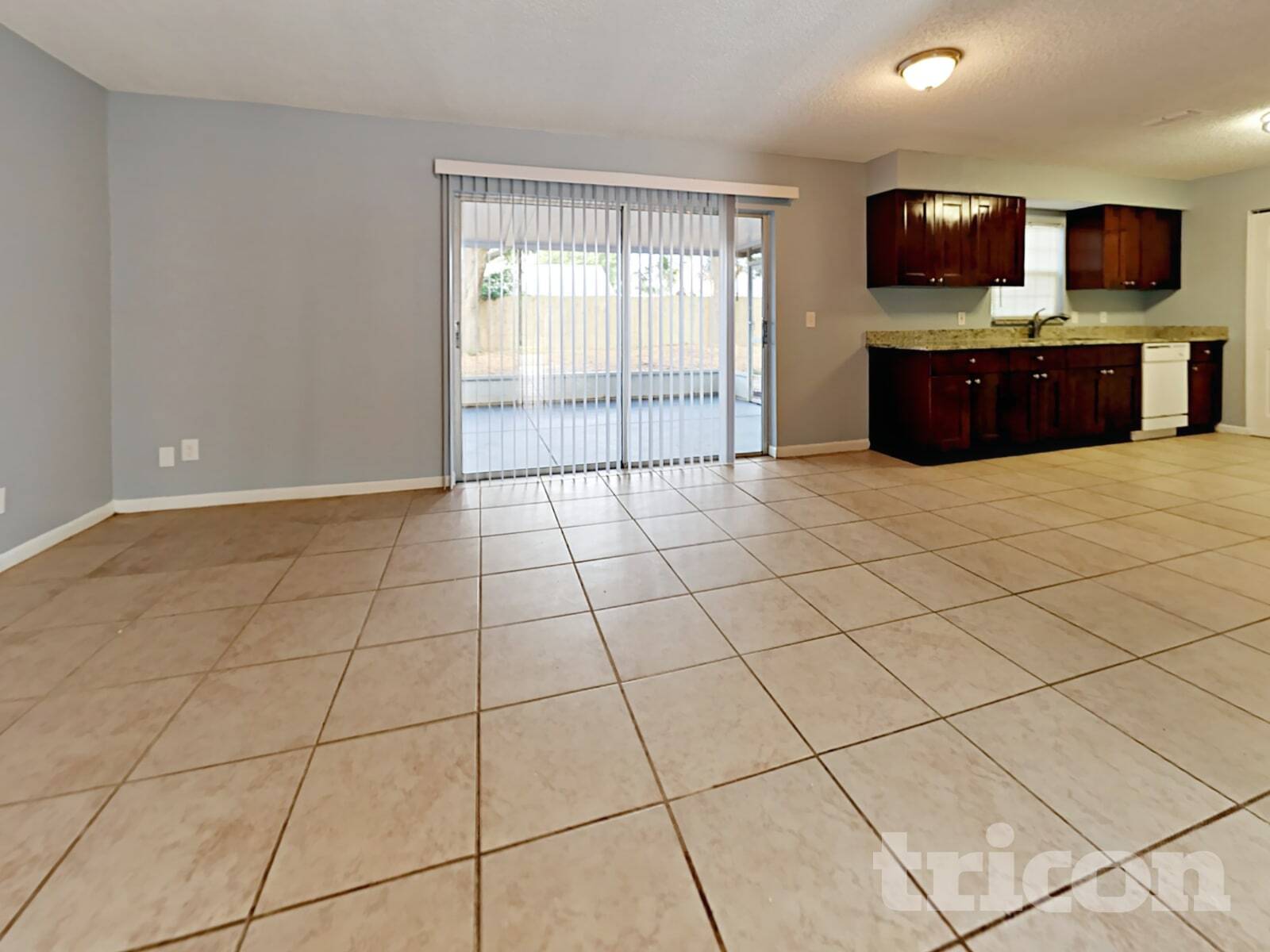 Building Photo - 910 Sunridge Point Dr