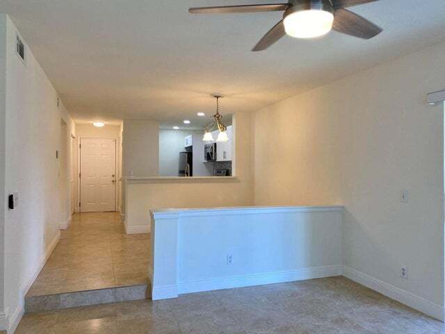 Building Photo - 1885 Palm Cove Blvd