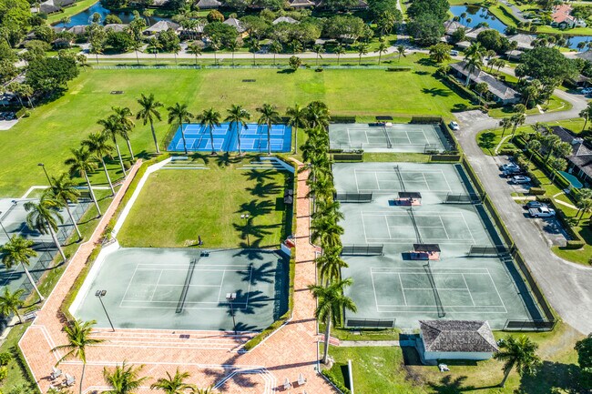 Building Photo - 13334 Polo Club Rd
