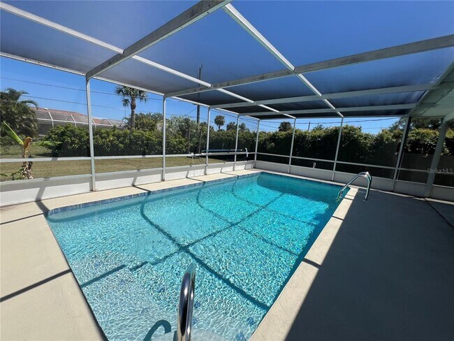 Building Photo - 18148 Wolbrette Cir