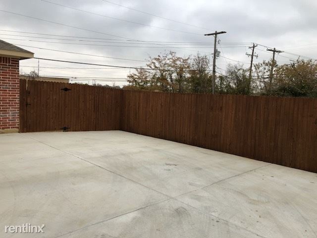 Building Photo - 3 br, 2 bath House - 1705 Carverly Drive