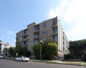 Building Photo - 1842 Purdue Ave