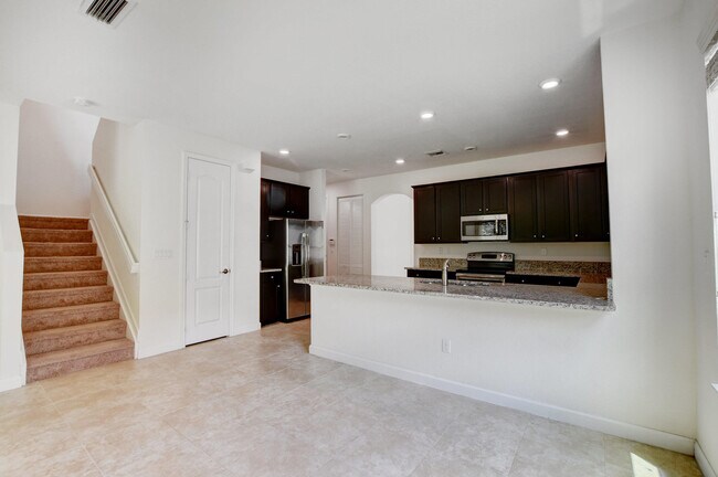 Building Photo - 8979 Gulf Run Way