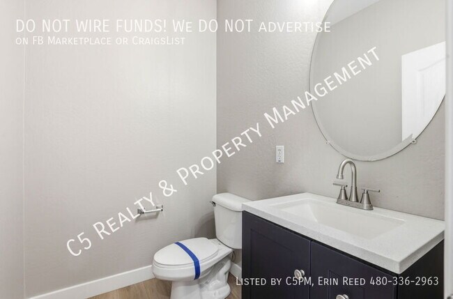 Building Photo - 17335 W Woodlands Ave