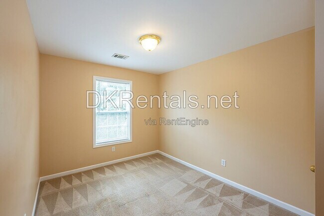 Building Photo - 7712 Autry Cir