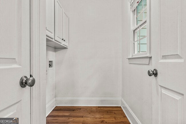 Building Photo - 775 Markhams Dr