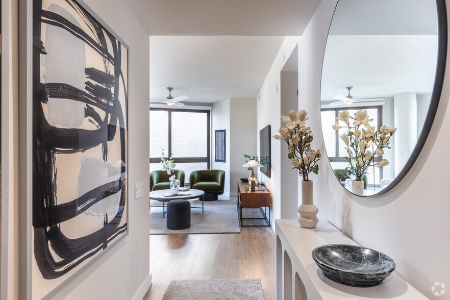 2BR, 2BA - 1,213SF - The Silva
