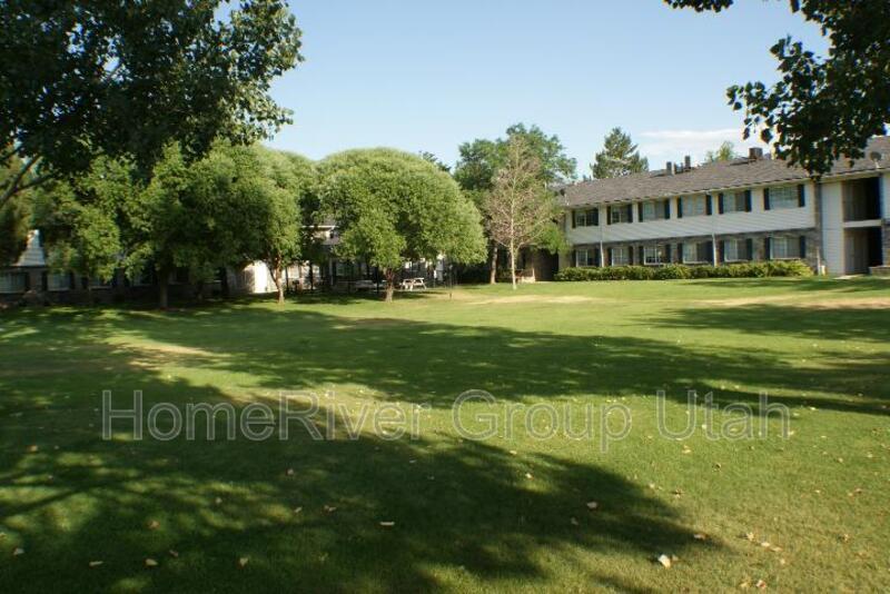 Building Photo - 98 E 600 S