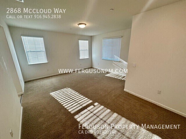 Building Photo - 2868 McCloud Way