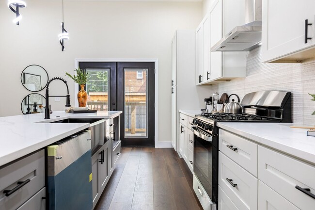 Building Photo - New construction single family home in the Grove for rent