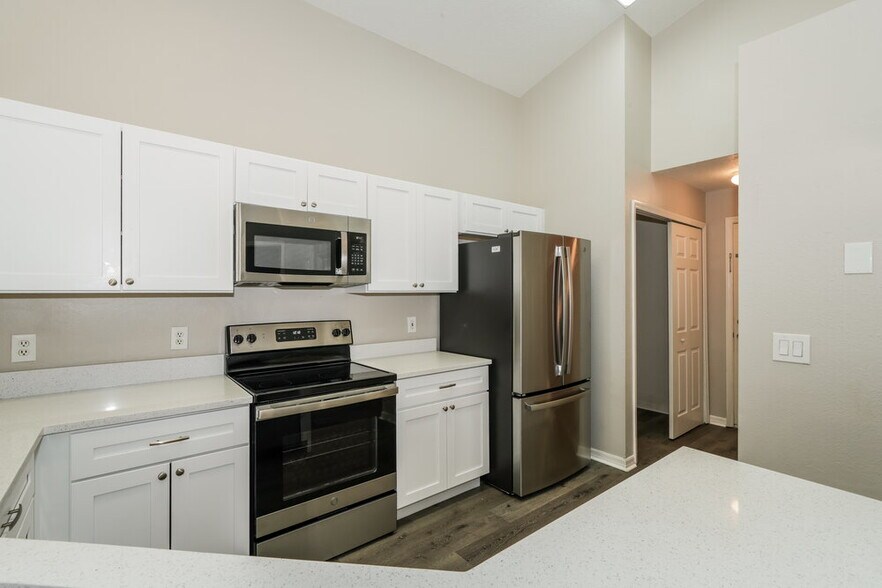 Building Photo - 209 Chardonnay Pl