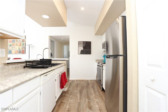 Building Photo - 4650 St Croix Ln