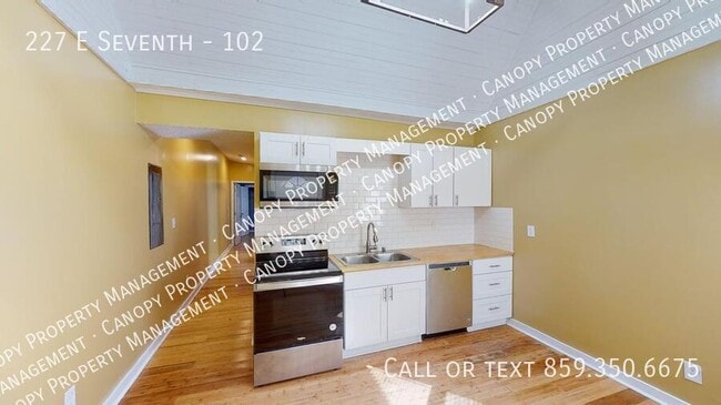 Building Photo - 227 E Seventh-102