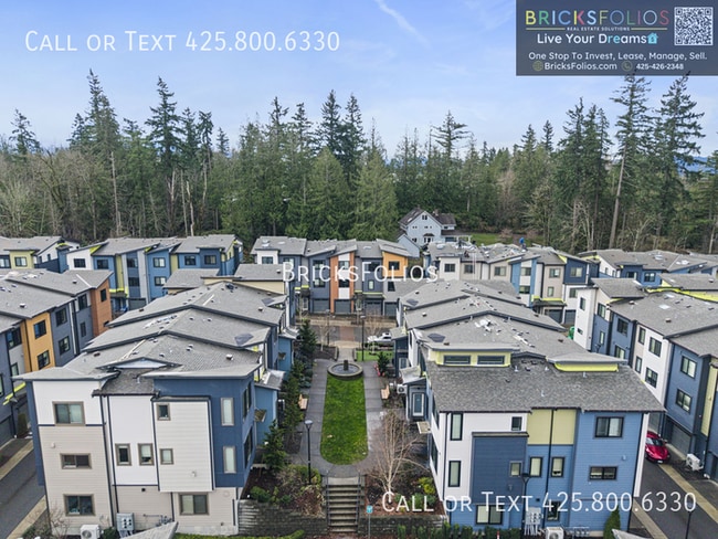 Building Photo - Rare Ichijo Townhome in Sammamish Town Center. Premium Japanese Construction. Walkable