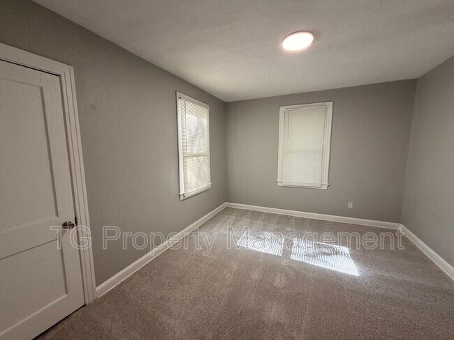 Building Photo - 4408 Kenndle Rd