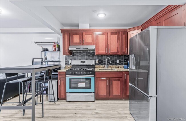 Building Photo - 30-63-63 31st St