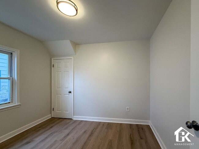 Building Photo - 16595 Ardmore St