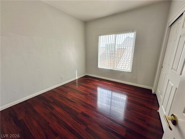 Building Photo - 7216 Winding Creek Dr