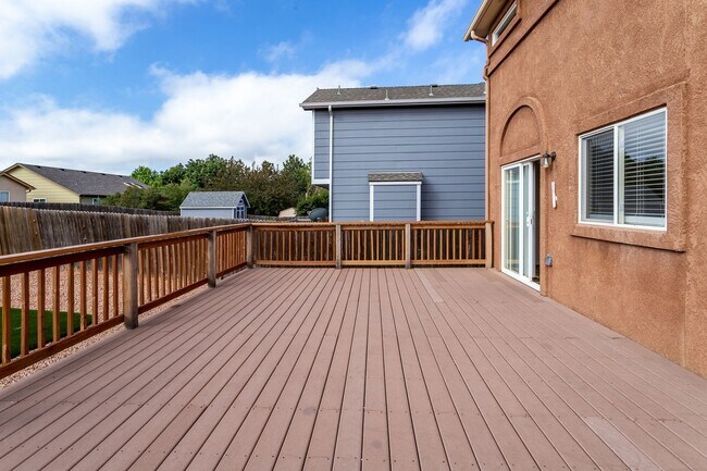 Building Photo - 4815 Tory Ridge Dr