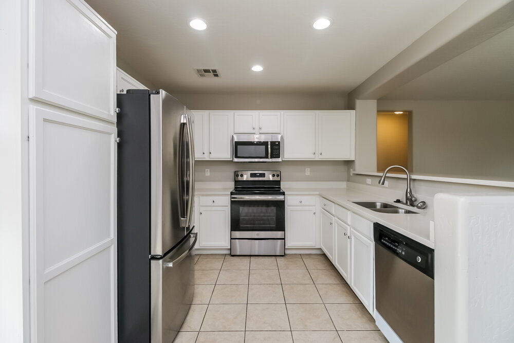 Building Photo - 2377 E San Manuel Rd