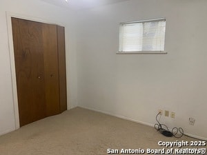 Building Photo - 801 Timber Dr