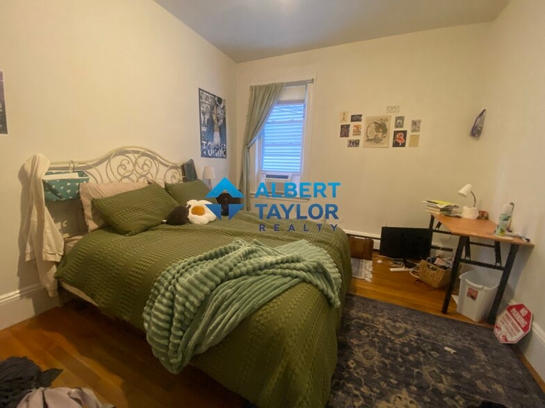 Building Photo - 36 Cherokee St