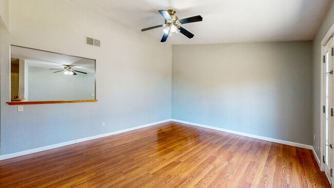 Building Photo - 8690 Lords Manor Way