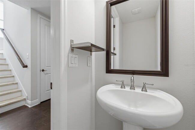 Building Photo - 309 S Fremont Ave