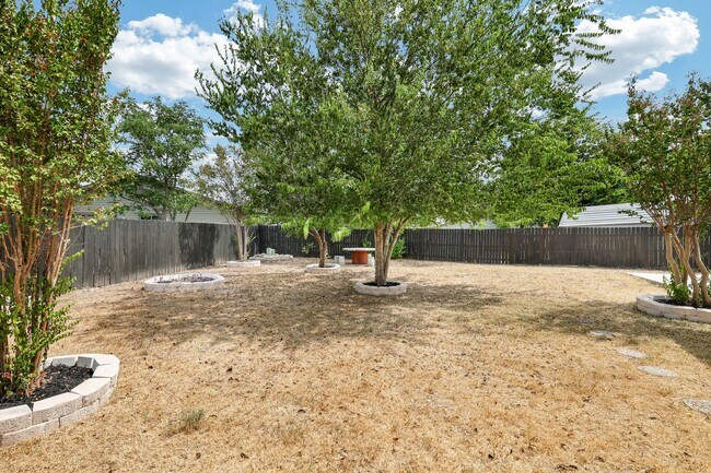 Building Photo - ***APPLICATION CURRENTLY UNDER REVIEW***Co...