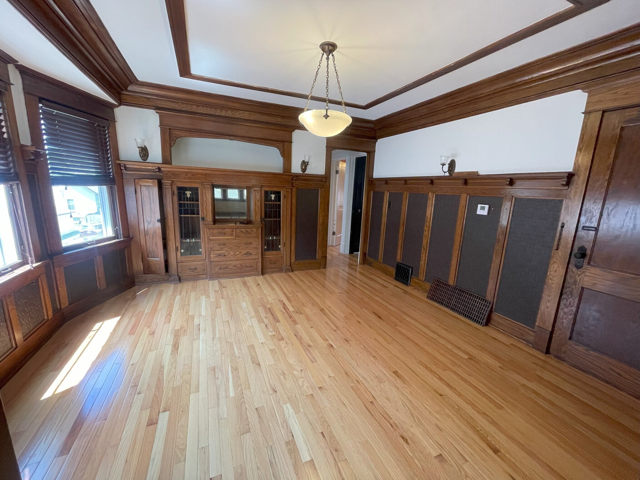 Building Photo - 1819 N 51st St