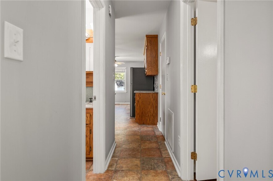 Building Photo - 7156 Birchwood Cir