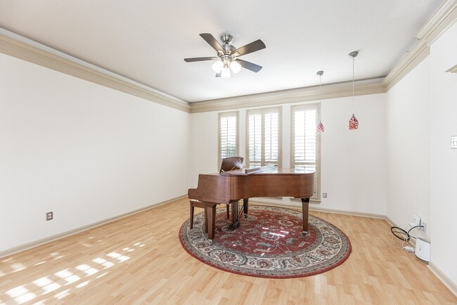 Building Photo - 17826 Island Spring Ln