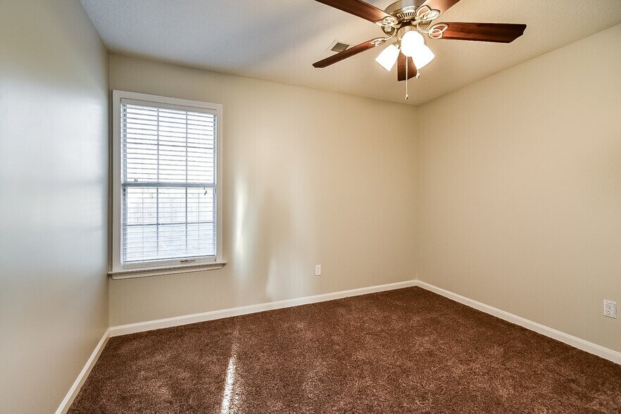 Building Photo - 3993 Powder Mill Rd